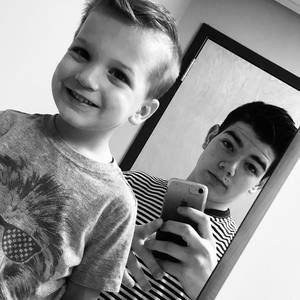 Meet your Posher, Robert